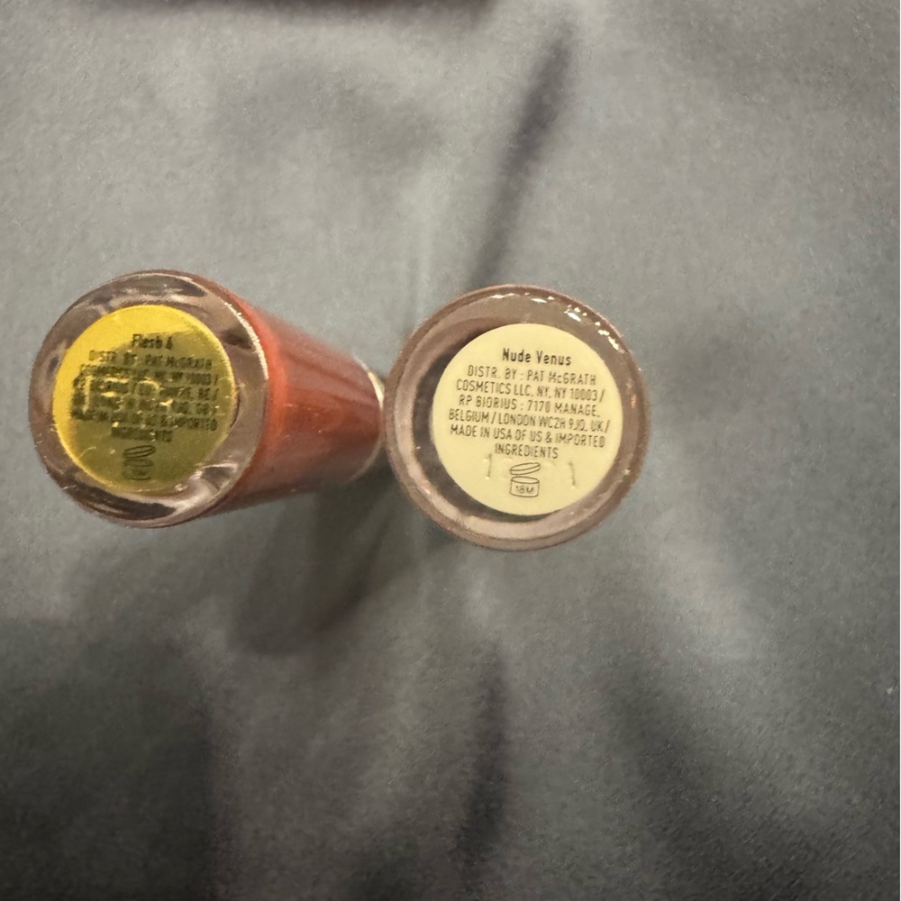 Pat McGrath Mini Lust Gloss Duo - Nude Venus and Flesh 4 - Picture 3 of 3
